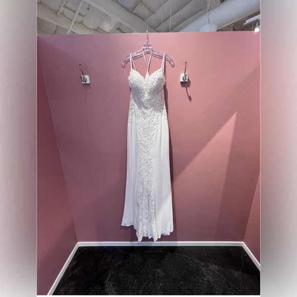 NEW NWT Martina Liana wedding dress style 1004, ivory, lace